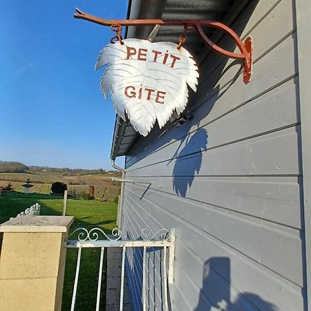 Gite Les Deux Meules Sainte-Colombe  Exterior foto